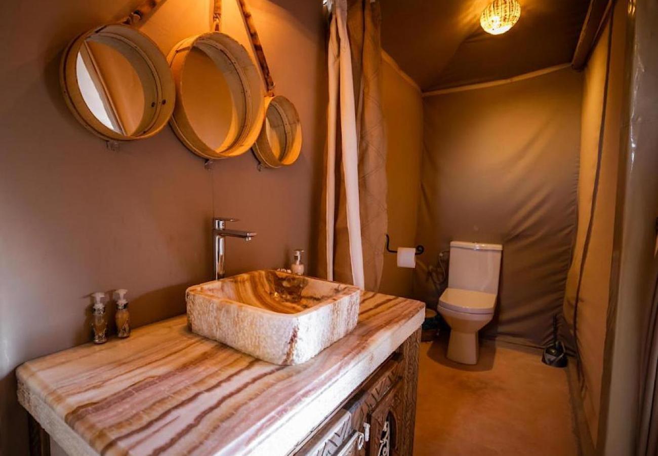 Merzouga Glossy Camp ภายนอก รูปภาพ