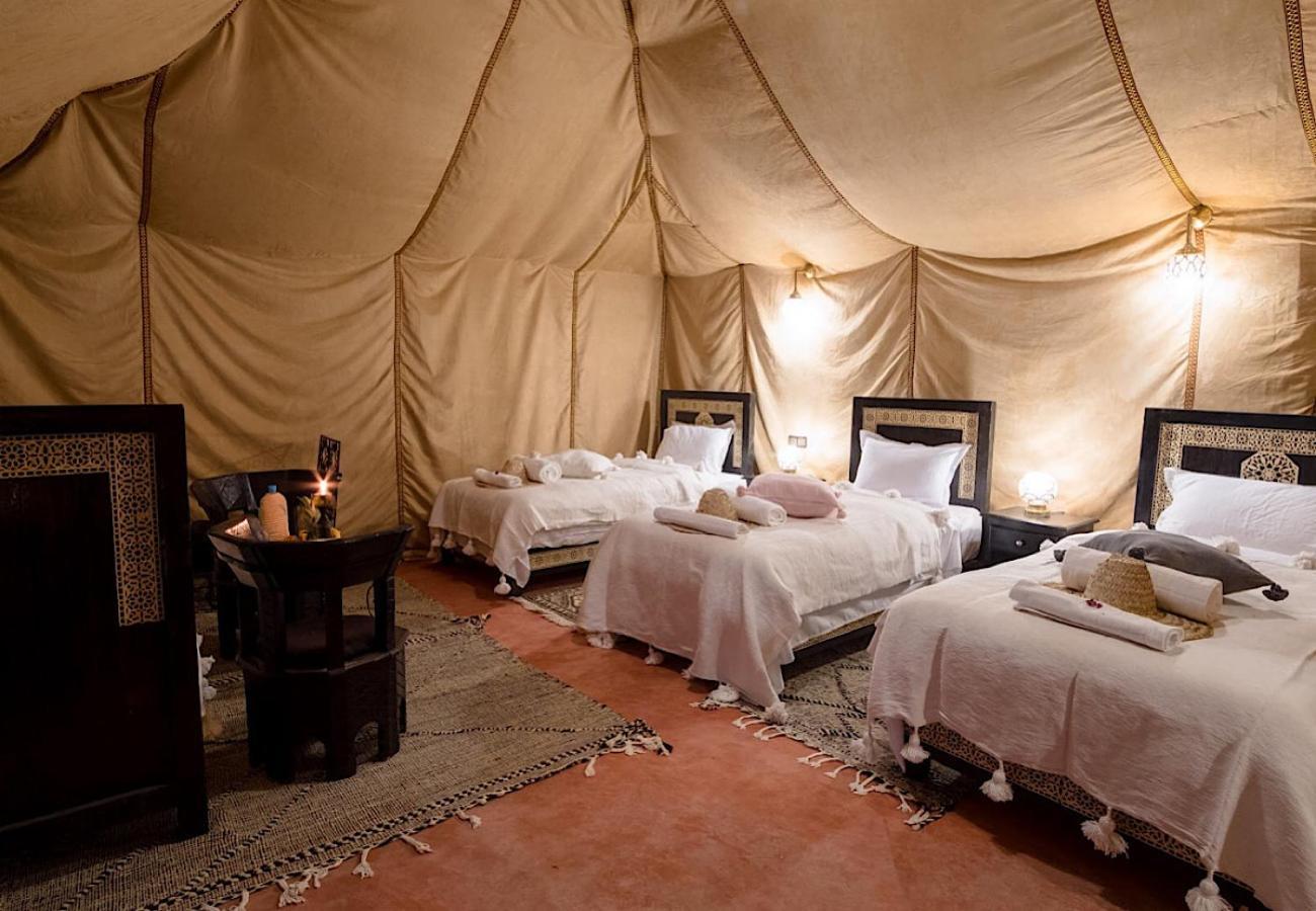 Merzouga Glossy Camp ภายนอก รูปภาพ