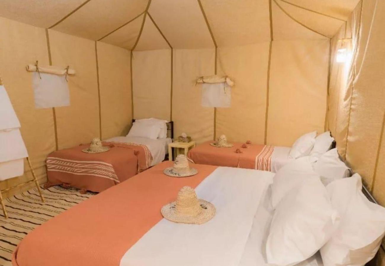 Merzouga Glossy Camp ภายนอก รูปภาพ