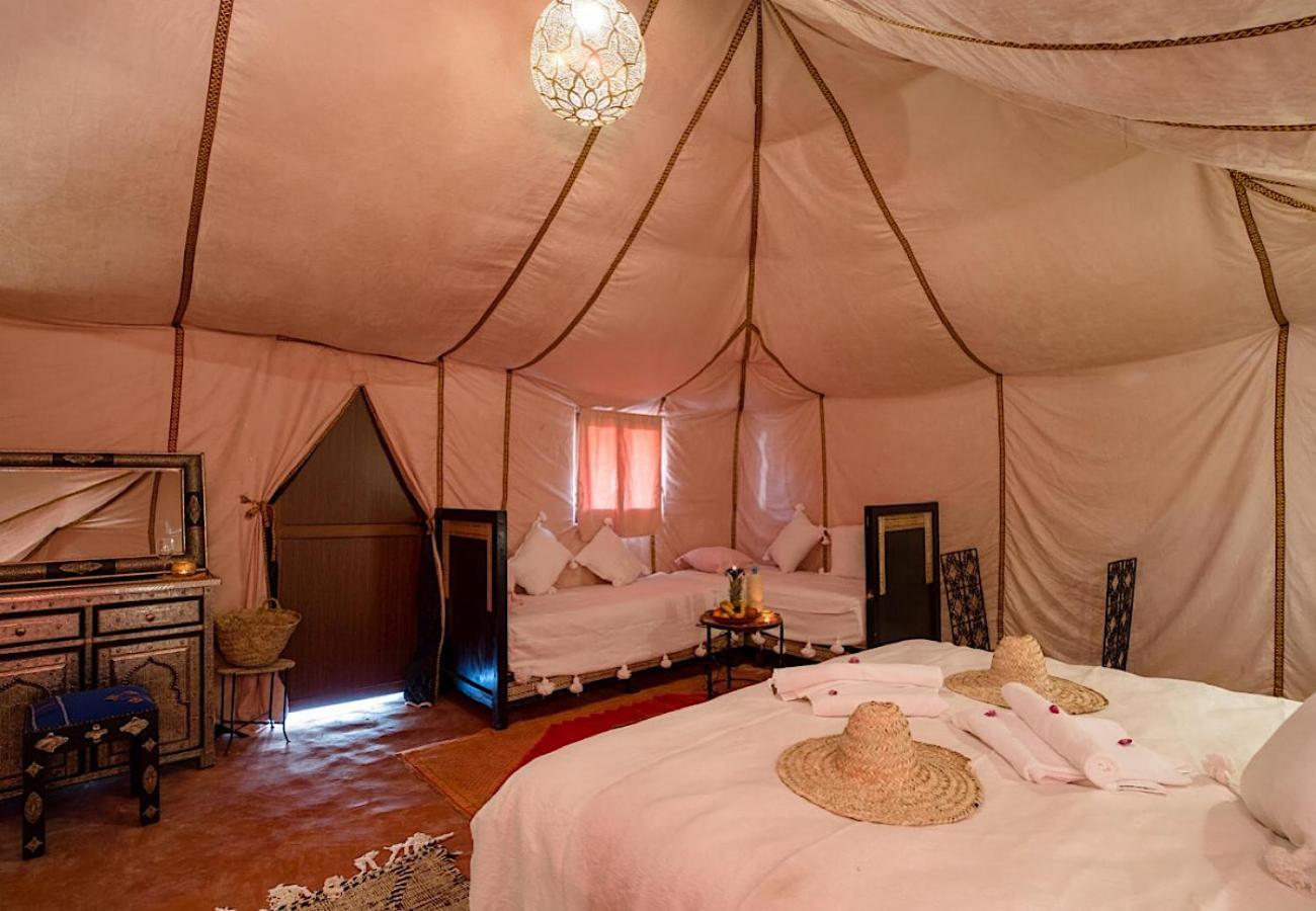 Merzouga Glossy Camp ภายนอก รูปภาพ